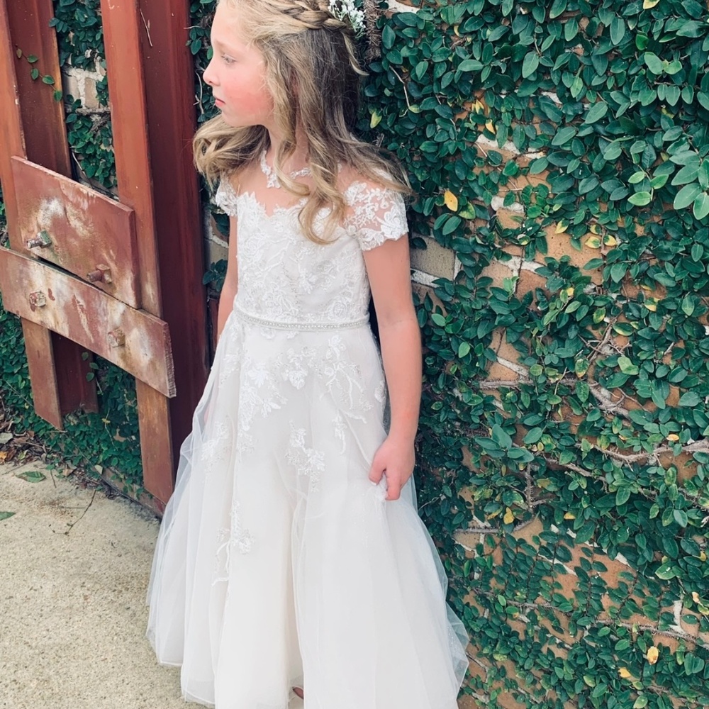 Size 6 David’s Bridal flower girl dress